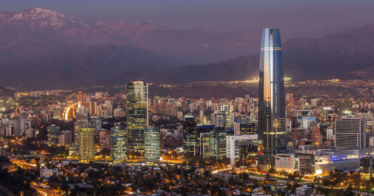 Delegaţie de sportivi români, blocată în hotelul Crowne Plaza, din Santiago de Chile