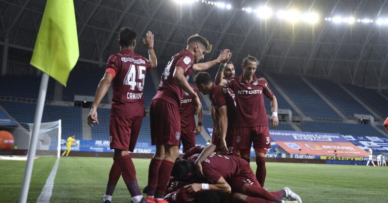 Fericire maximă! Prime anunțate la miezul nopții pentru jucătorii CFR Cluj, după victoria cu FCSB